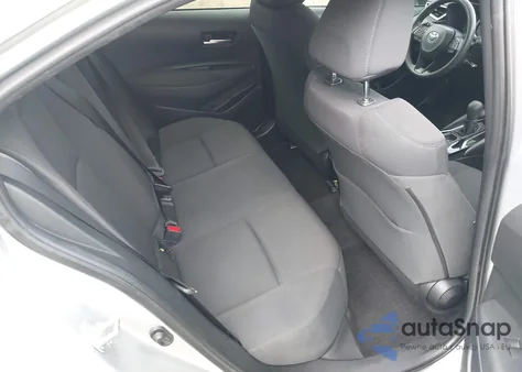 2020 Toyota Corolla Le z USA, uszkodzony, nr VIN JTDEPRAEXLJ113601